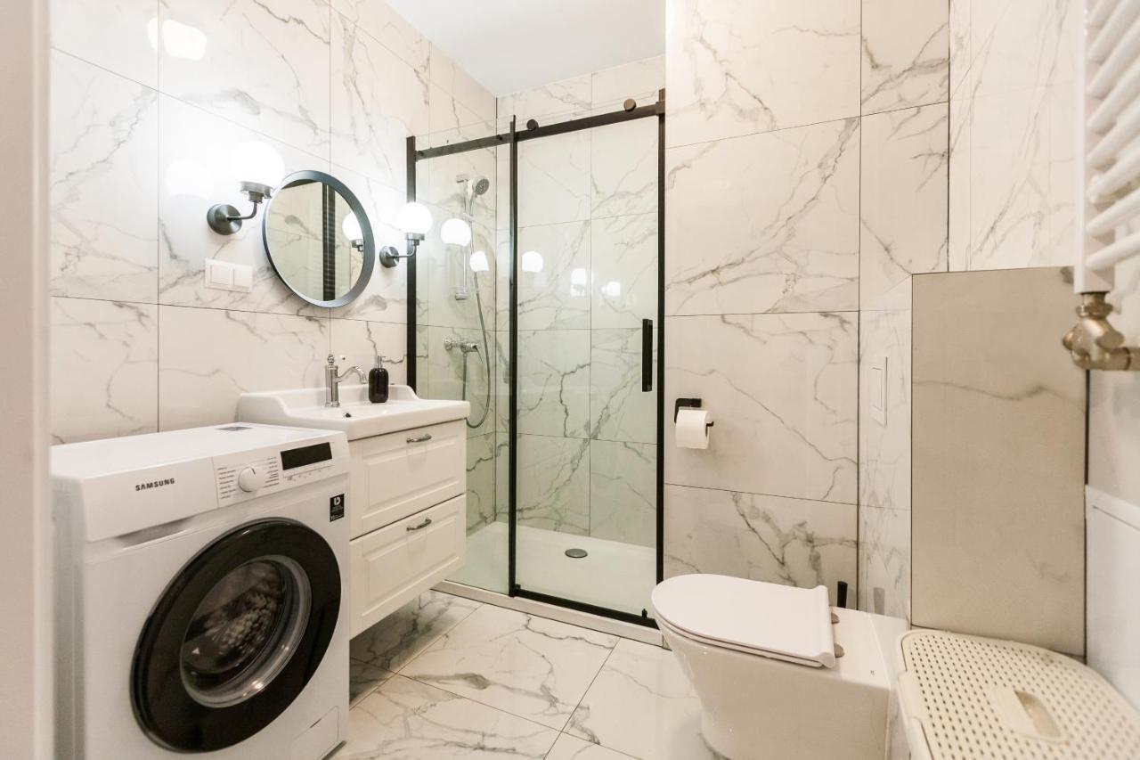 Vintage Sebastiana Apartment คราคูฟ ภายนอก รูปภาพ