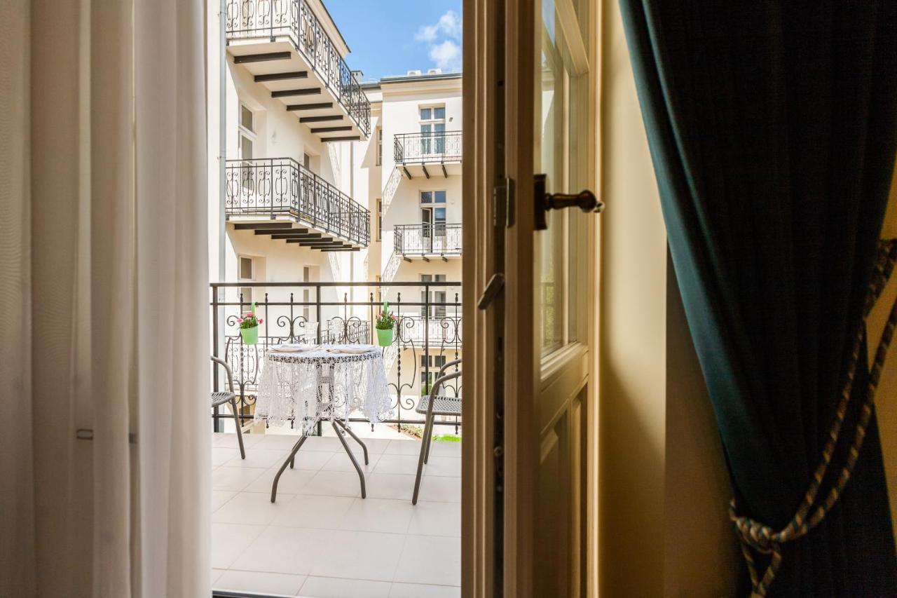 Vintage Sebastiana Apartment คราคูฟ ภายนอก รูปภาพ